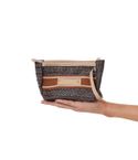 mini-necessaire-silvia-preto-caramelo_3
