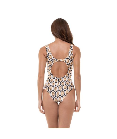 maio-mirela-ananas_2